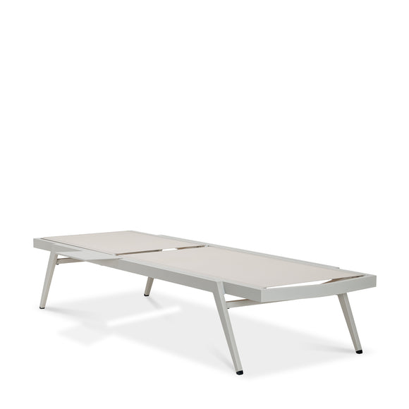 that's living outdoor diva chaise lounge beige outdoor chaises and sunbeds