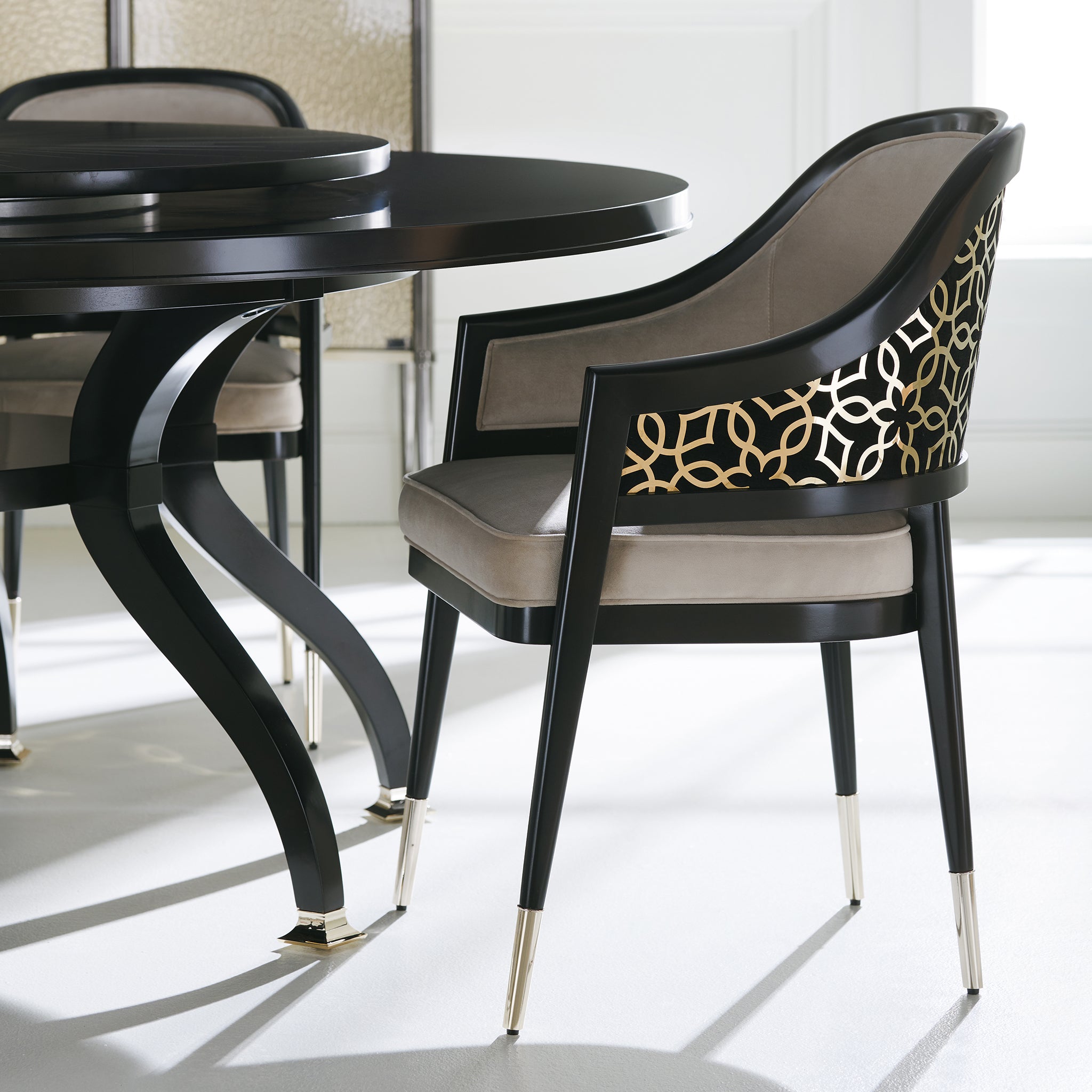 caracole club member at the table dining chairs