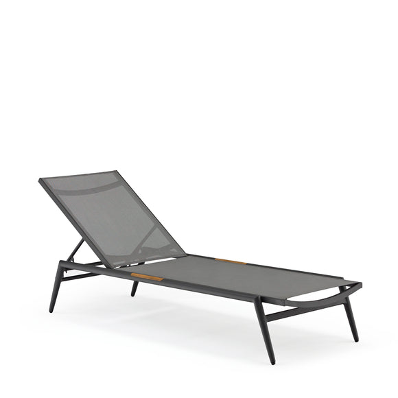 that's living outdoor polo chaise lounge tiger mat with cushion outdoor chaises and sunbeds