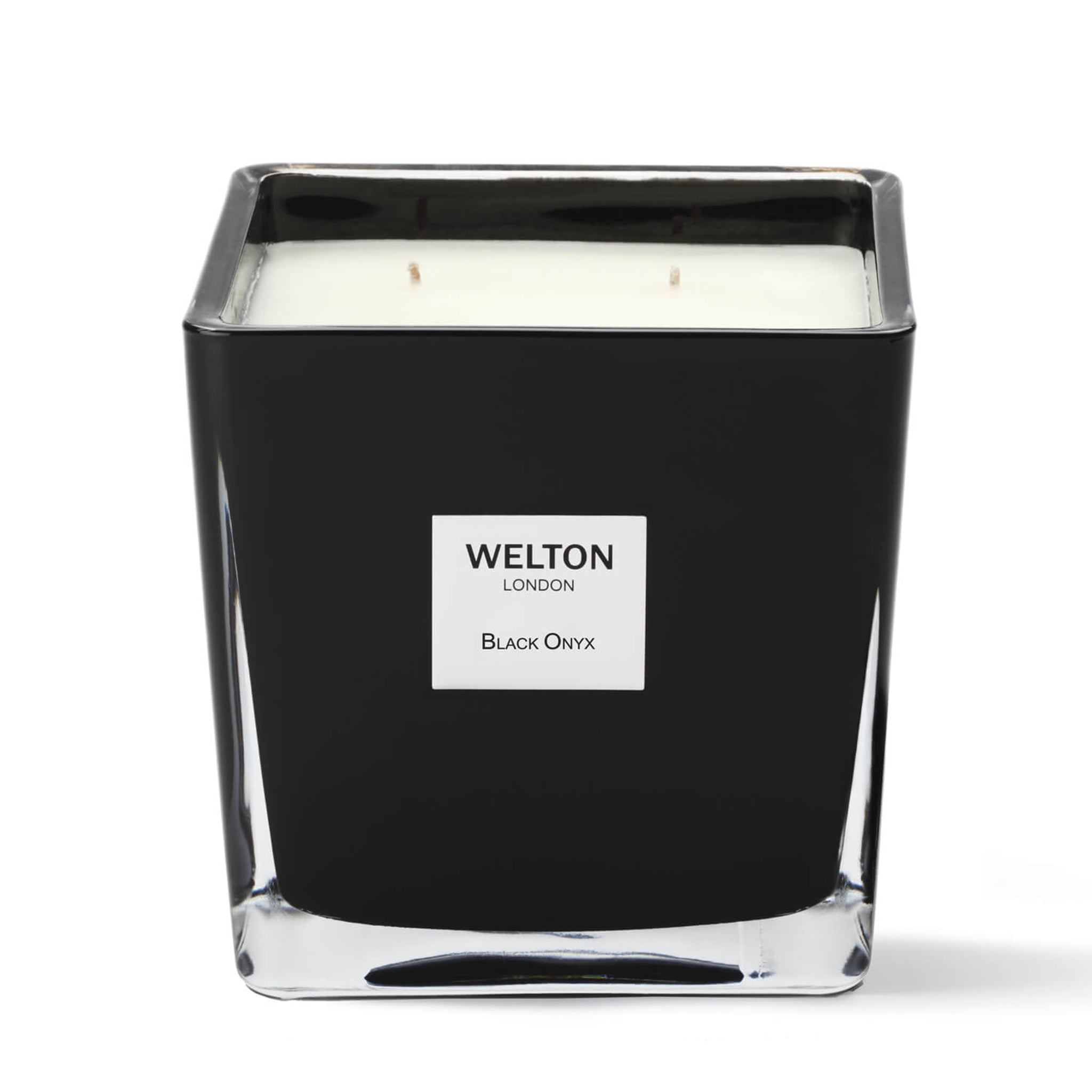 welton london candle black onyx large
citrus - woody - spicy scented candles