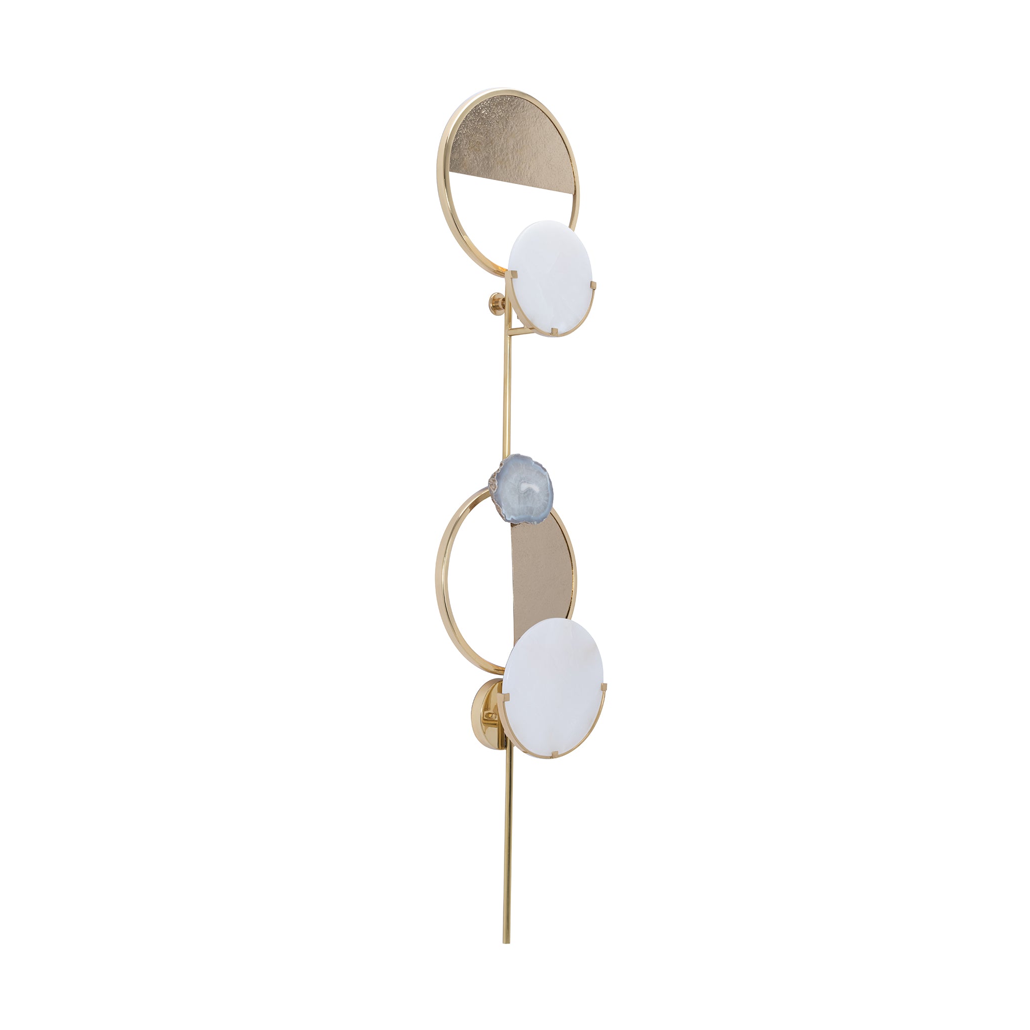 that's living circlet wall sconce
(brass) wall sconce 